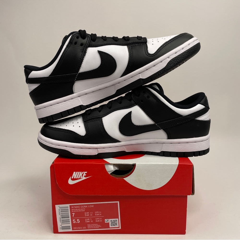 Nike Dunk Low WMNS “Black White/Panda” 2023 - Picture 3 of 4